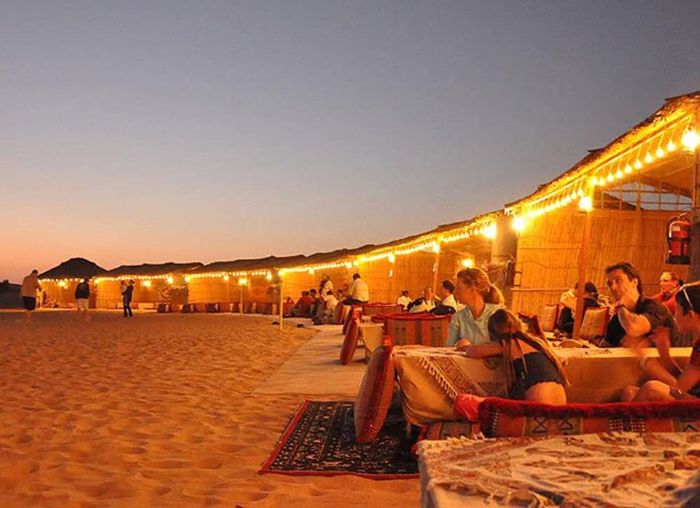 Deluxe Dubai Safari Tour Deluxe Dubai Safari Tour